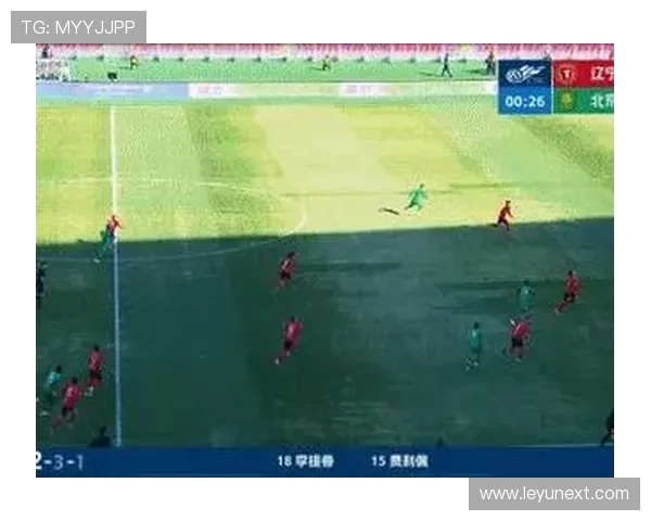 任意球中阻挡门将视线算犯规吗?规则如何界定处罚标准 任意球中阻挡门将视线算犯规吗?规则如何界定处罚标准